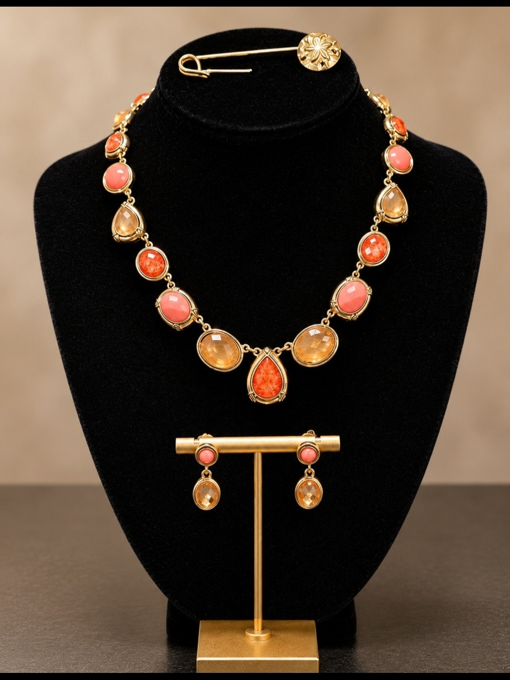 Vintage Signed Napier Gold-Tone Necklace & Matching Earrings Set - Picture 1 of 4